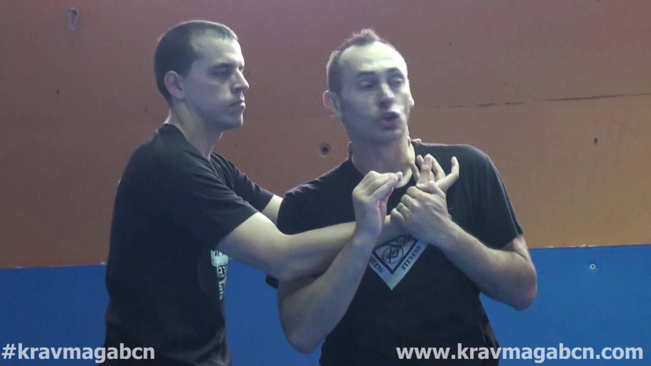 Defensa ante estrangulación lateral. Krav Maga Worldwide Barcelona. Andres Bravo