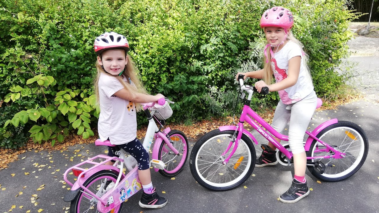 SanneVilleFamily❤️Vi øver med pigerne i at cykle🚲😀