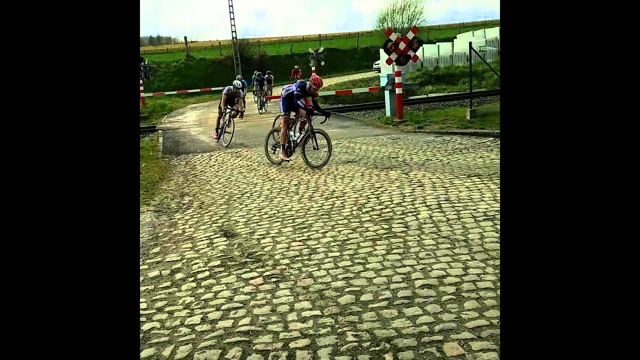 Near miss by train at Tour de Flanders U23 2015