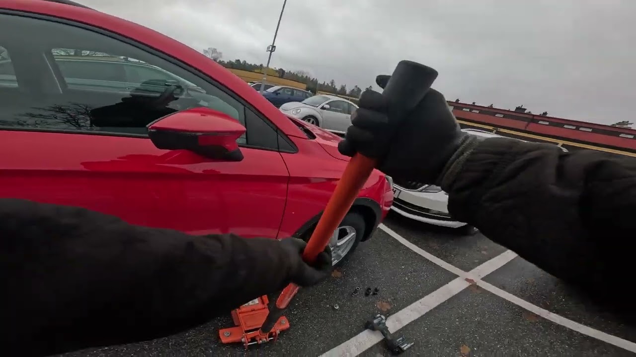 POV | Wheel Change - SEAT Arona