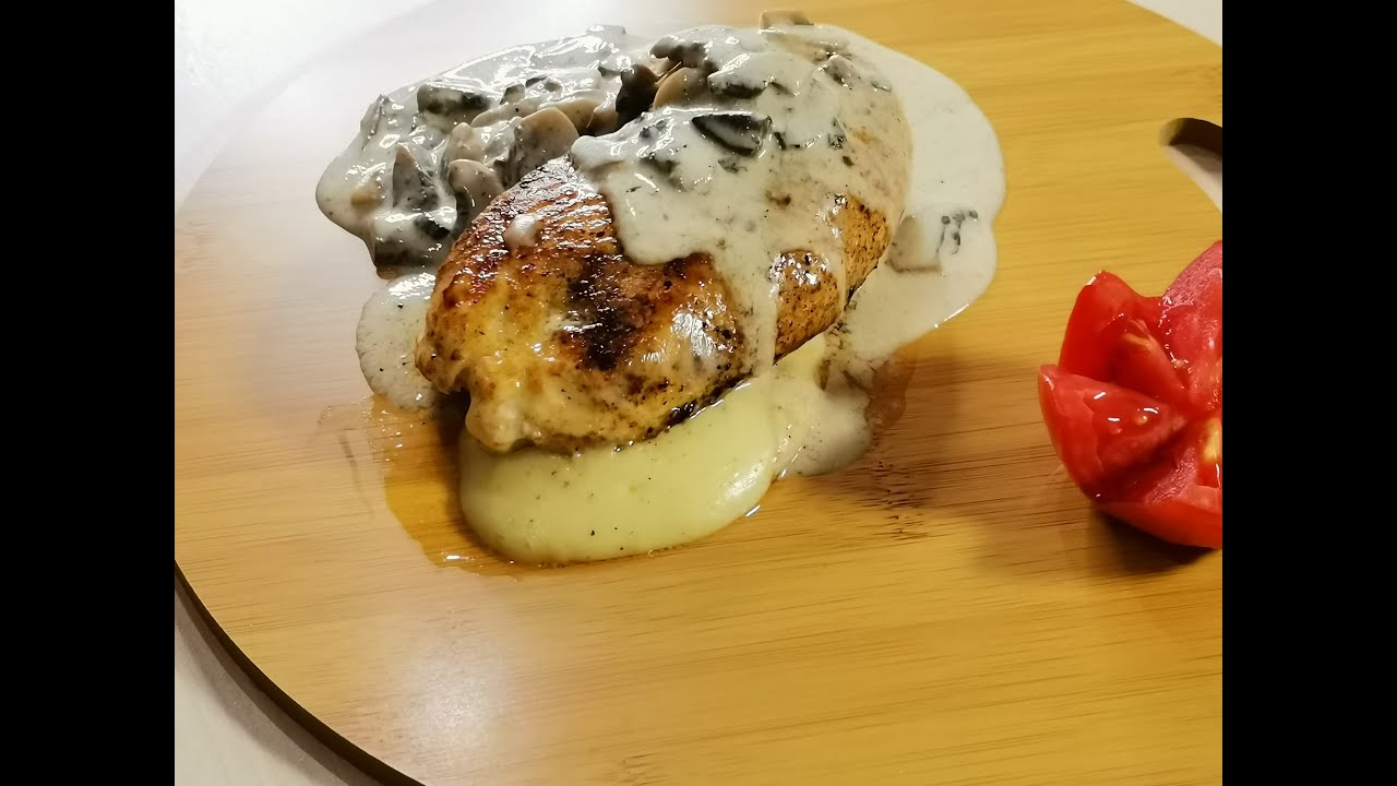 Keto Chicken Corden Bleu كوردن بلو دجاج مع صلصة المشروم  كيتو -لوكارب