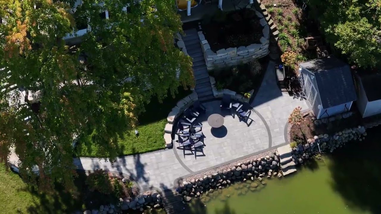 Cinematic Lakeside Living: A Collaboration of Craftsmanship | Unilock Award Entry