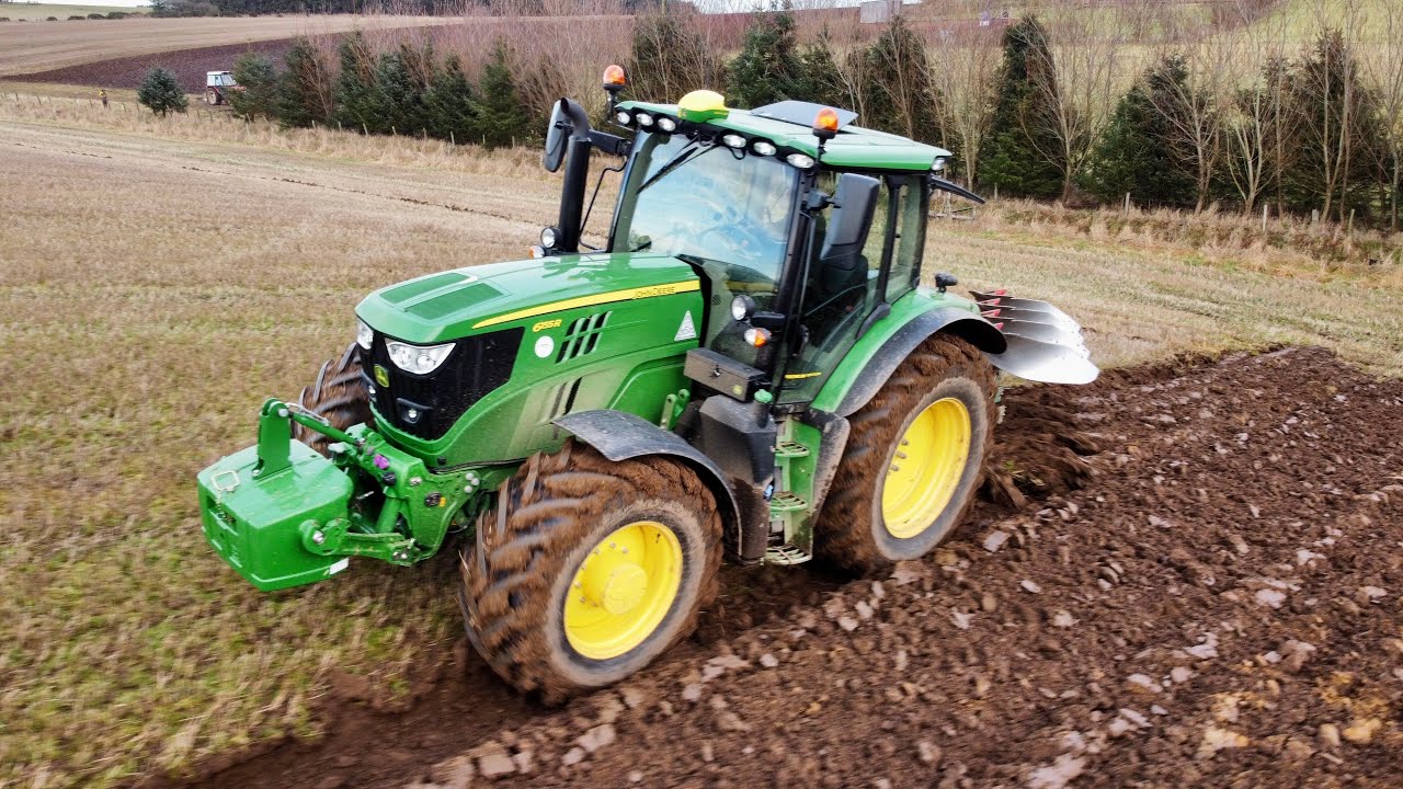 John Deere 6155R and Kverneland 4 Furrow Plough