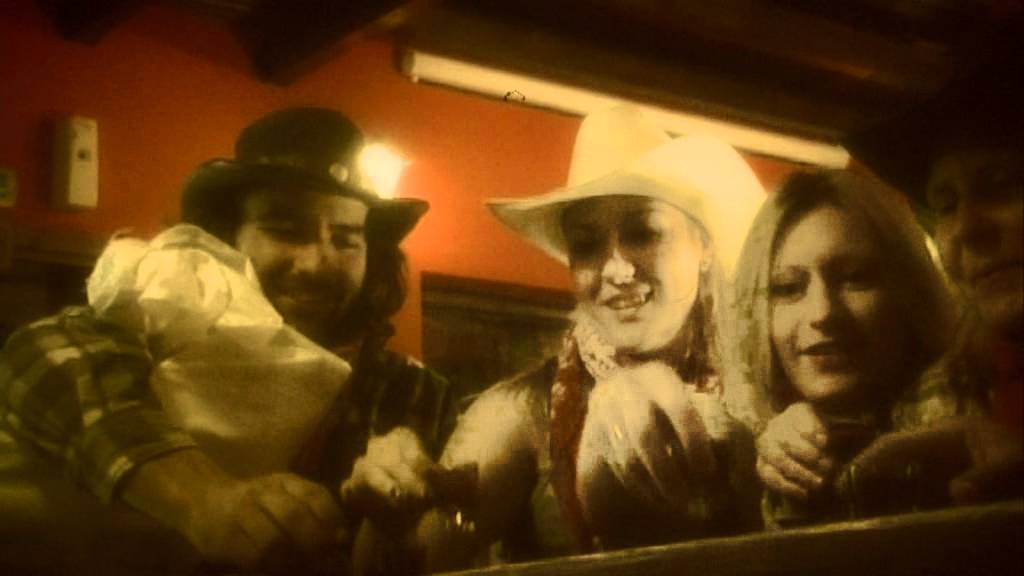 ΛΗΣΤΕΙΑ ΣΤH ZIOGAS WESTERN CITY