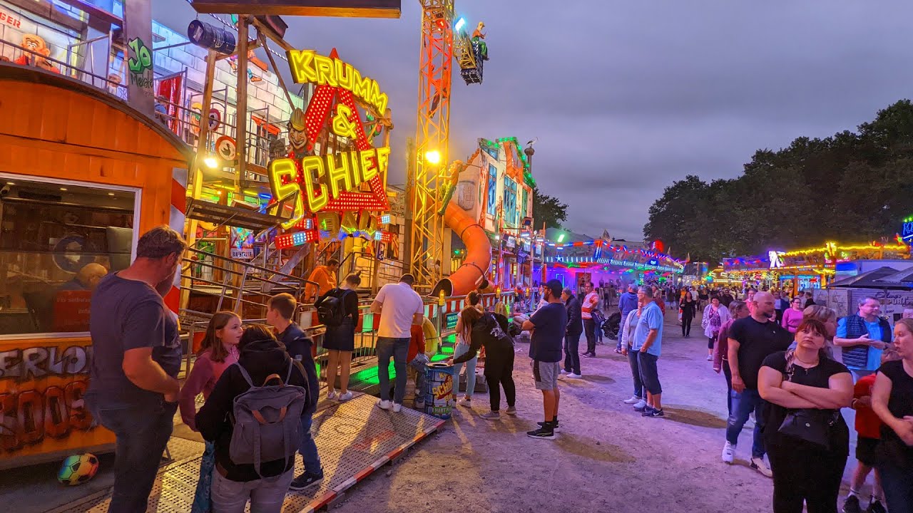 Rheder Kirmes 2022 - Attraktionen und Besucher