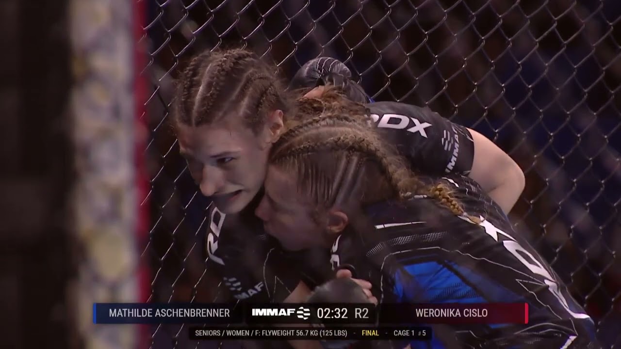 Weronika Cisło vs Mathilde Aschenbrenner
