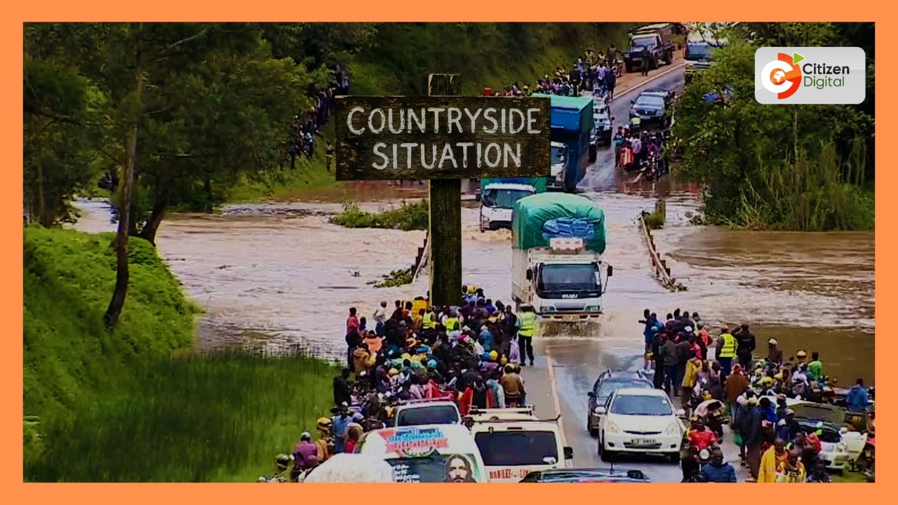 Floods Displace Hundreds and Paralyze Roads Across Kenya