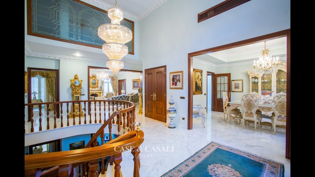 VILLA FOR SALE IN ITALY