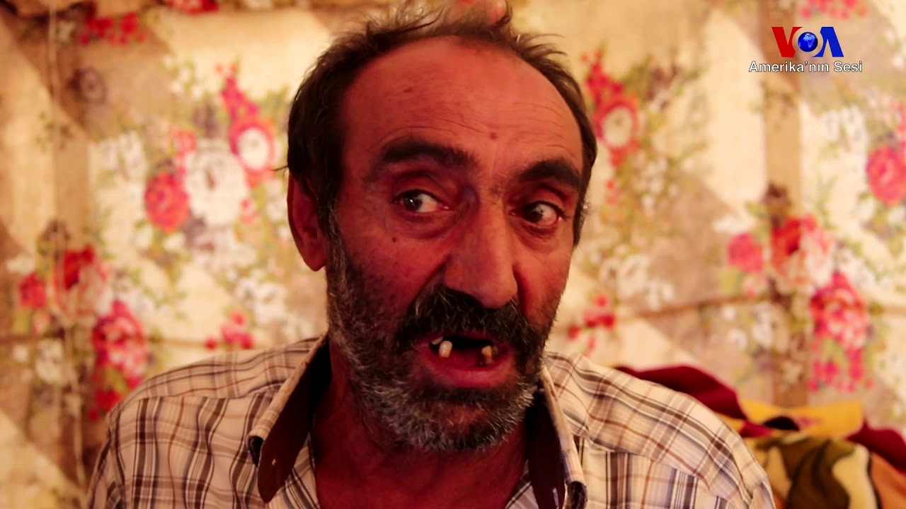 Sur’daki Evini Kaybedince Çadıra Yerleşti