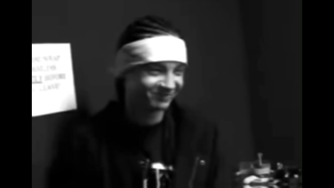 World behind my wall #TOKIOHOTEL #fypシ゚viral #pov #xyzbca #tokiohoteledit