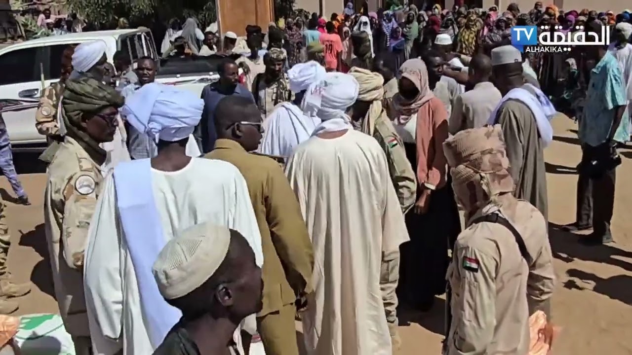قائد ثاني الدعم السريع يقدّم 1000 سلة رمضانية لمواطني شرق دارفور