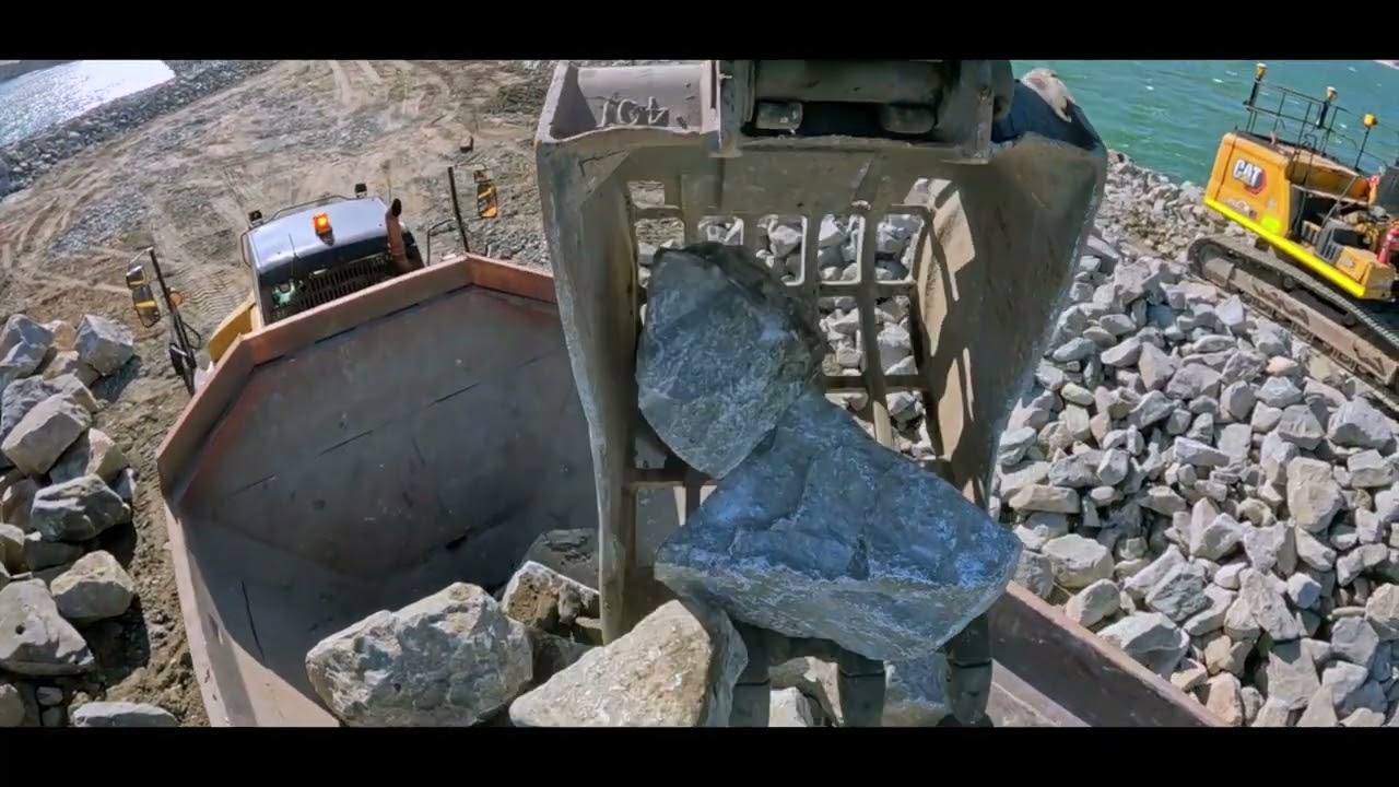 Komatsu PC400 / Transforming Bunbury Waterfront OFFICIAL Project Update