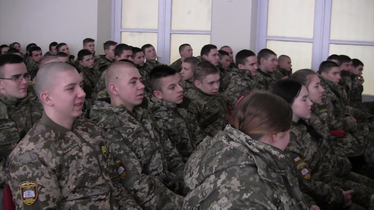 Новоград-Волинський ліцей з ПВФП запрошує усіх на день відкритих дверей !