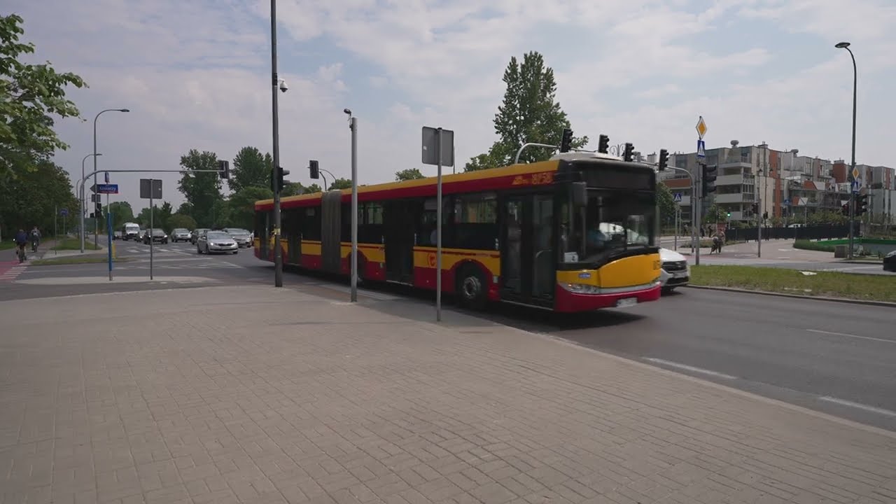 Poland, Warsaw, bus 4 ride from Królowej Marysieńki to Dolina Sluzewiecka + walk