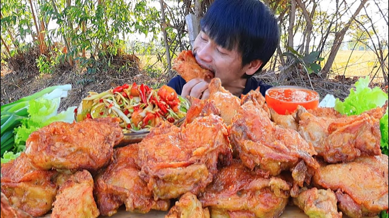 ไก่ทอดส้มตำแกล้มผักสดแซ่บคักอีหลีครับพี่น้องMUKBANG EATING SHOW/โก้อีสานพาแดก