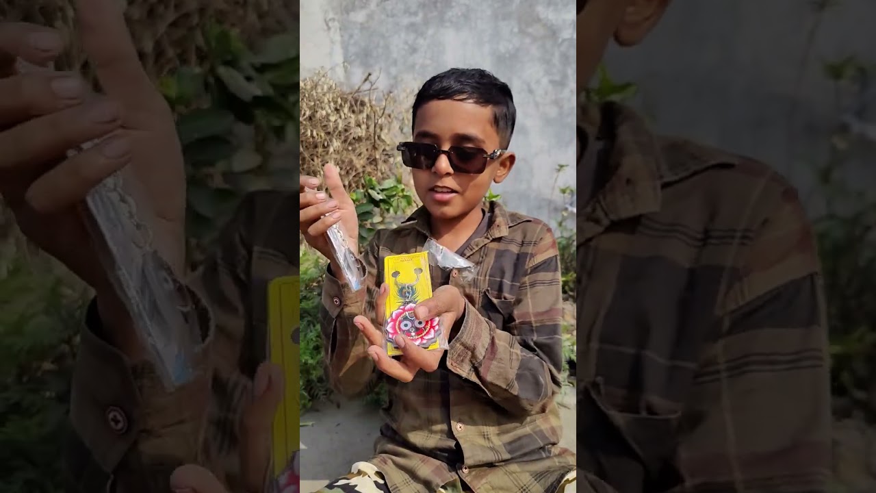 Gift unboxing @oomyaadav 