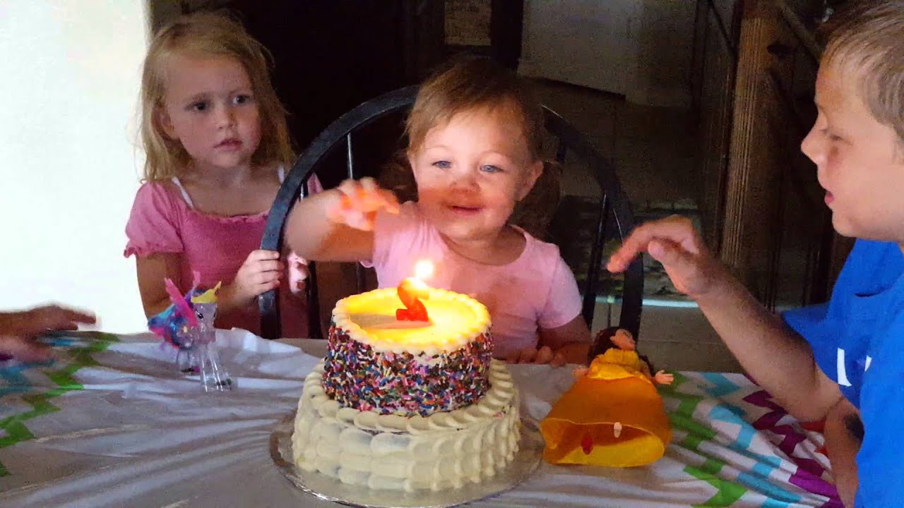 Ava's 2nd birthday party