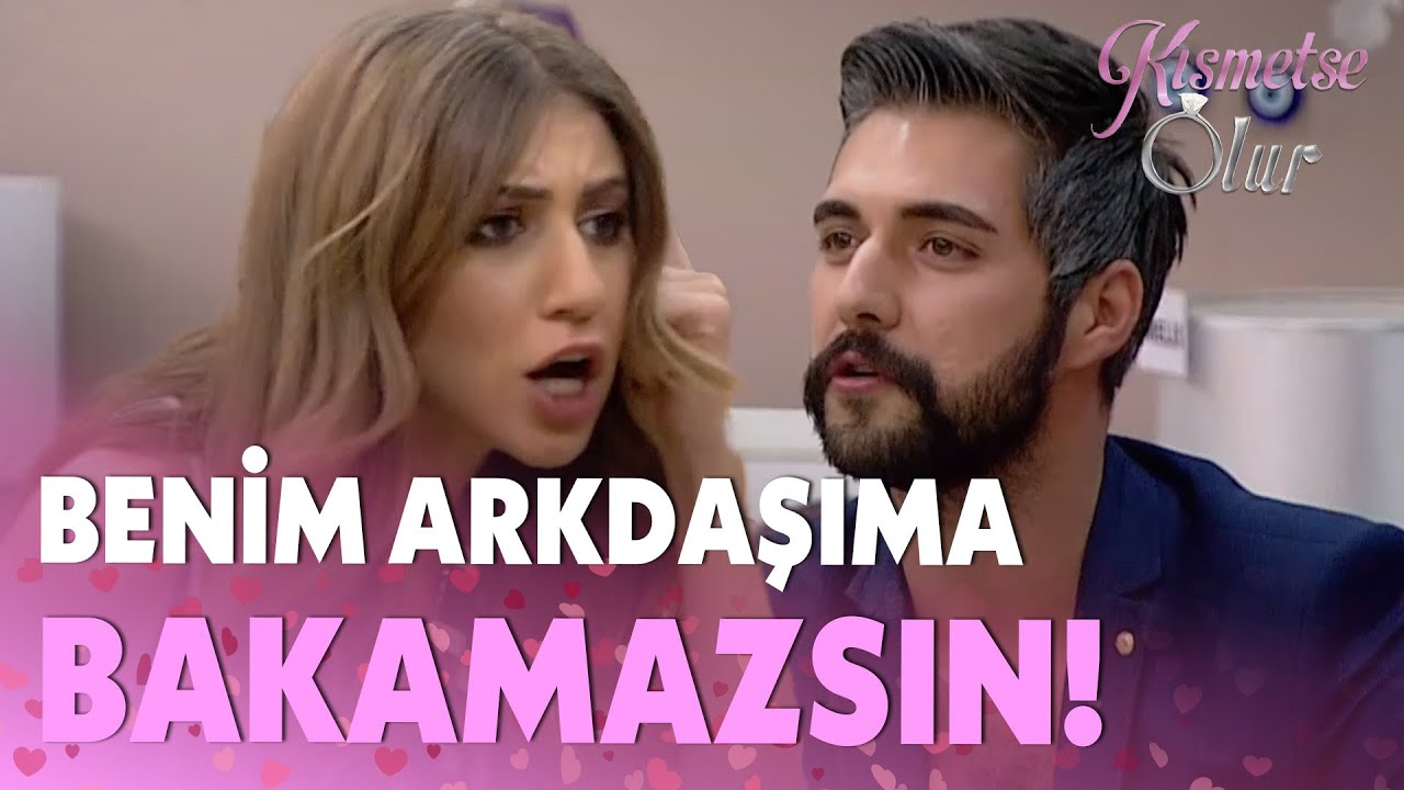 Semih'in, Ayça'ya Aşkını İlan Etmesi Melis'i Delirtti - Kısmetse Olur Özel Klip
