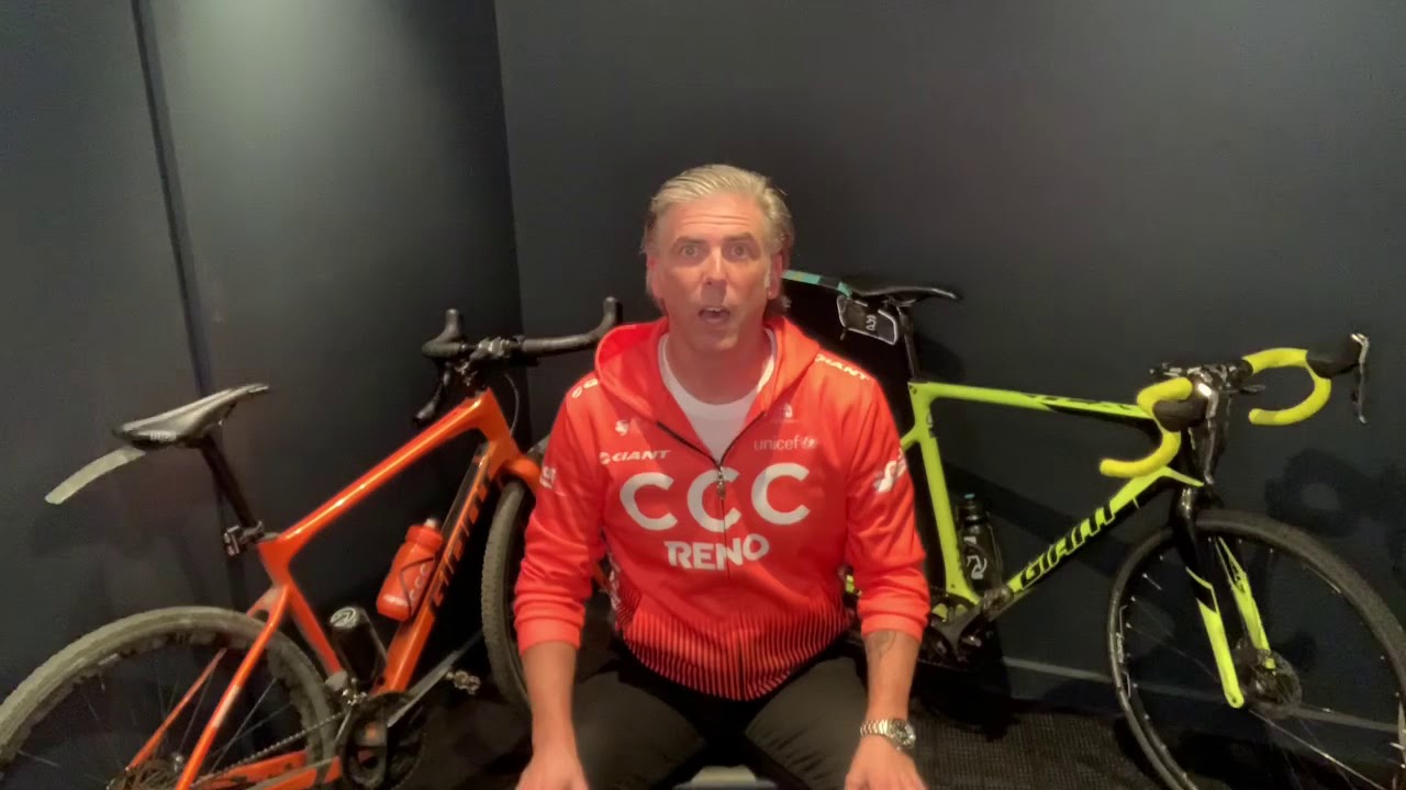 Hoax Tips: Review of Giant TCX vs Revolt
