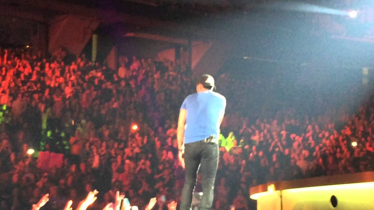 Luke Bryan-This Is How We Roll-May 1, 2015-Hamilton, ON
