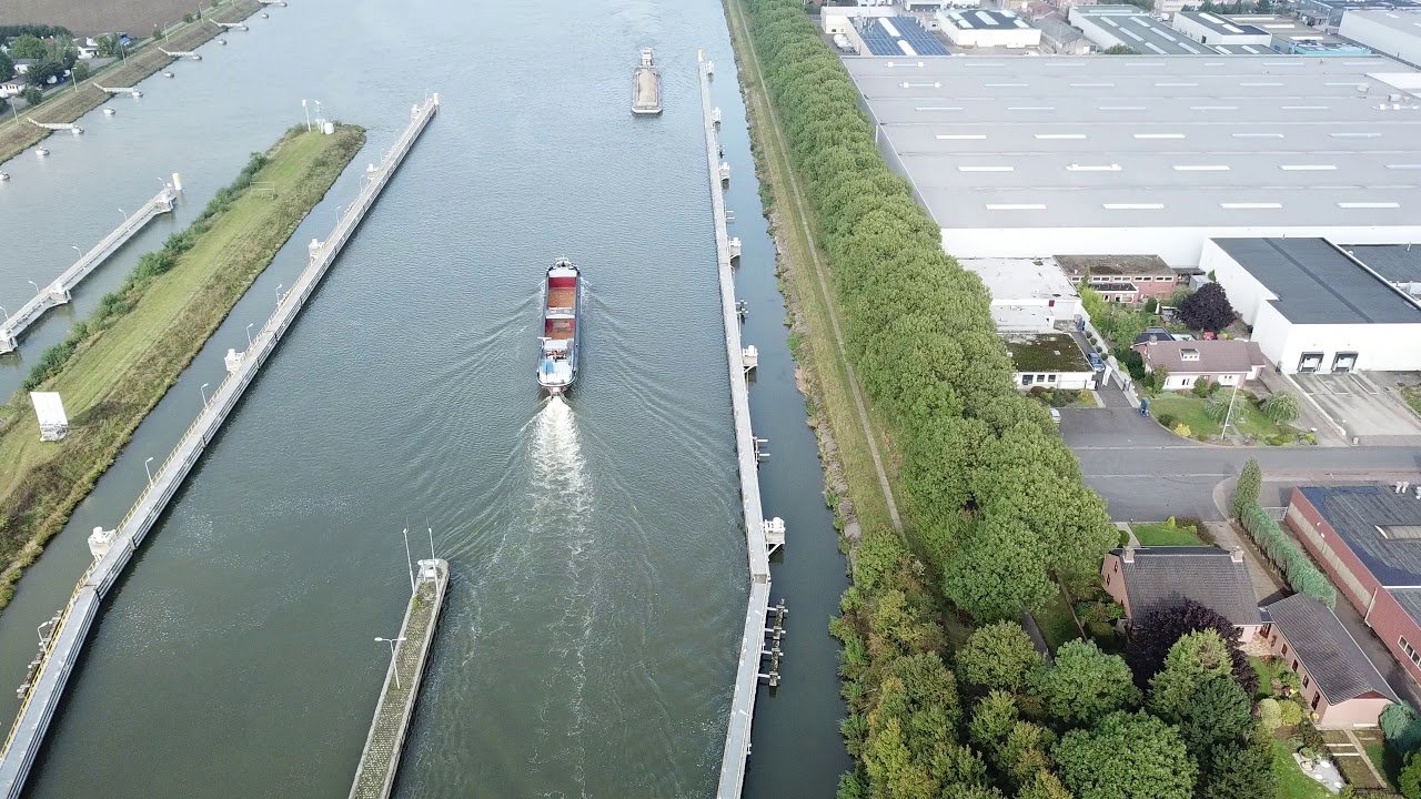 Sluis Born 1