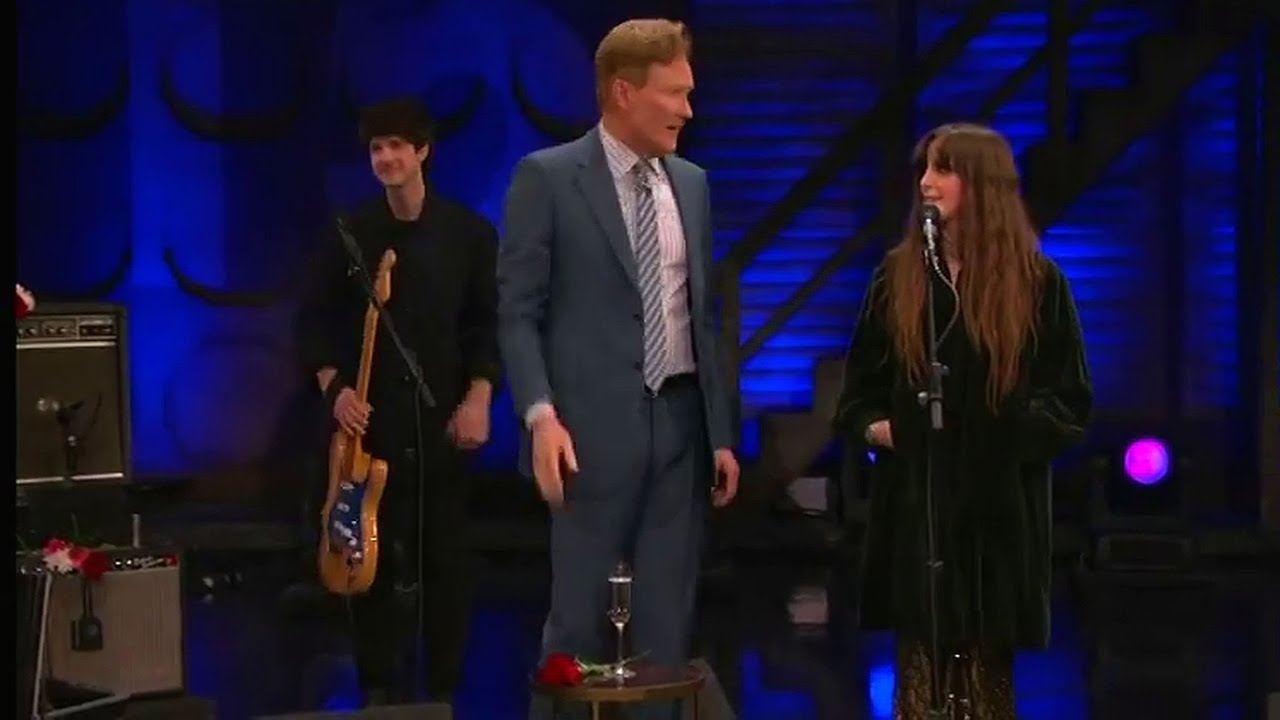 Beach House - Somewhere Tonight - 2015-12-15