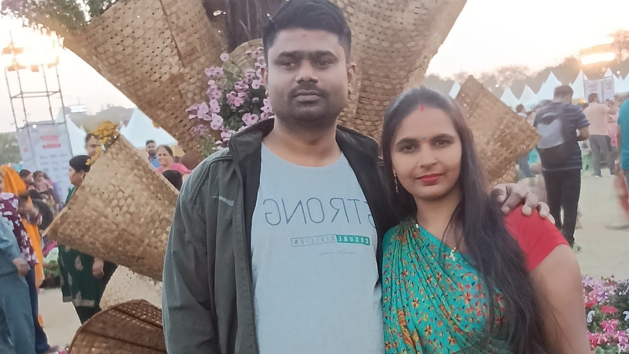 Sangeeta Prajapati is live please🙏 support kijiye friend