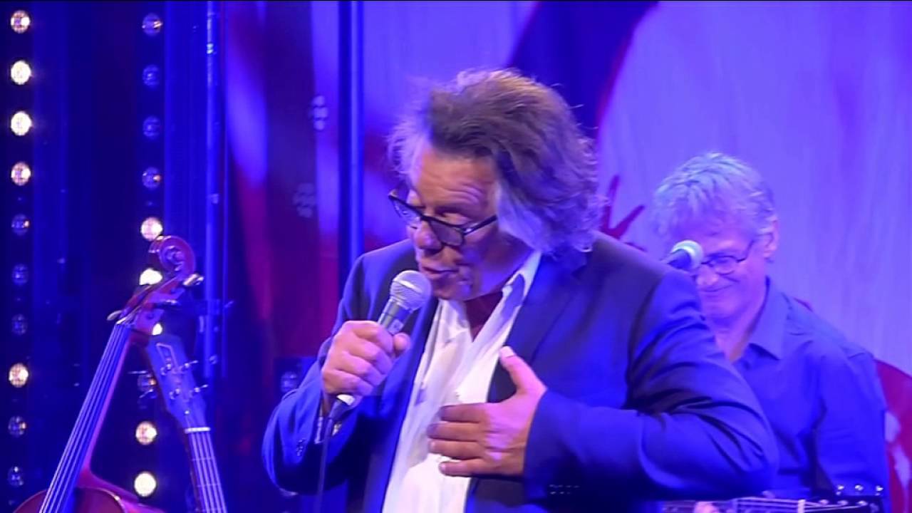 Johan Verminnen - Tussen een Glimlach en een traan