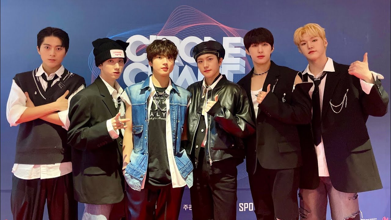 2022 ALL THE KPOP SONGS - JUST B at the circle chart music awards #justb #cover