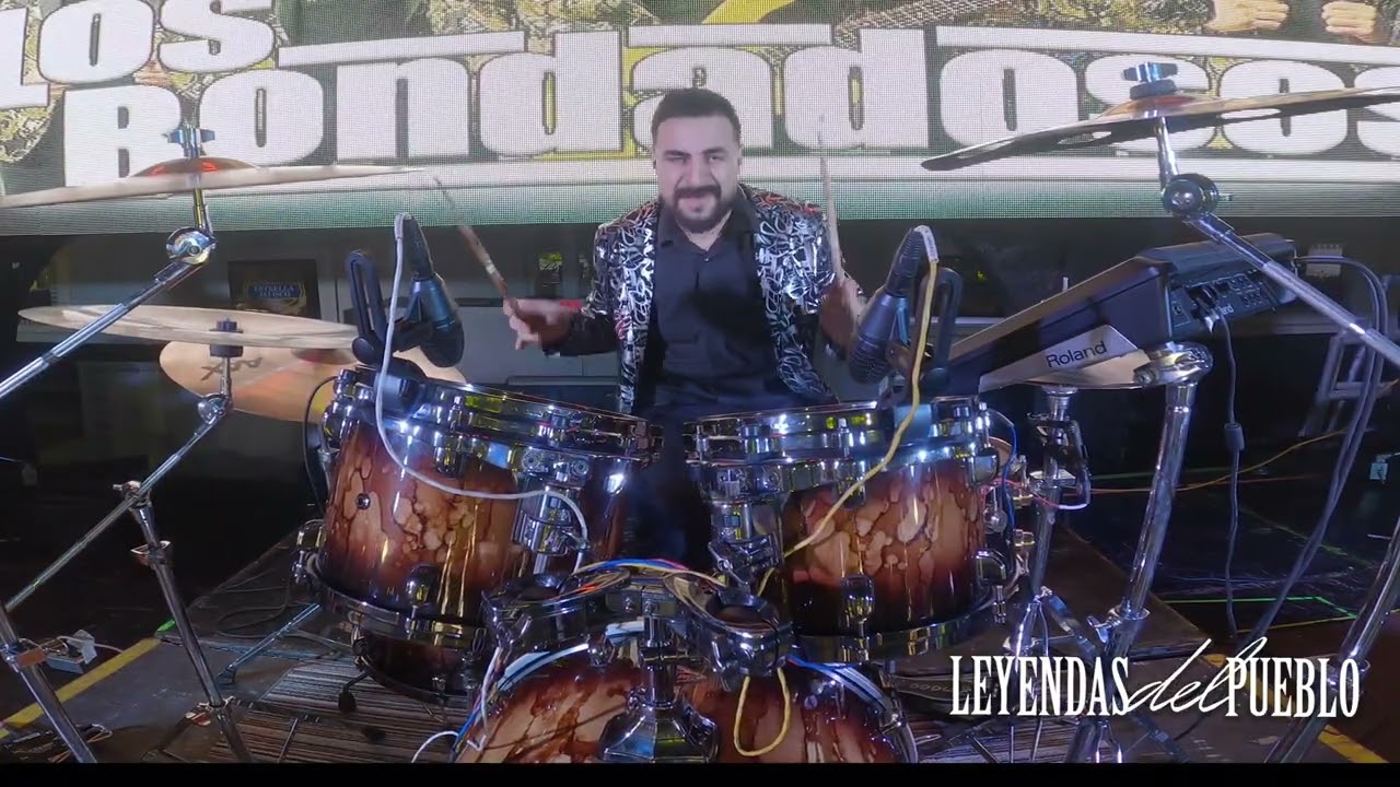 Los Bondadosos- Si Te Quedaras (Video Oficial)