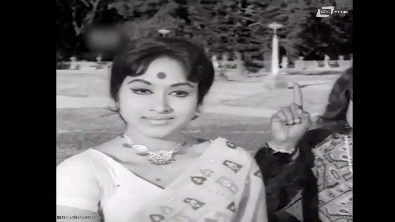 Idu Yaava Fashanno | Thayi Devaru | Dr. Rajkumar | Bharathi |  Video Song