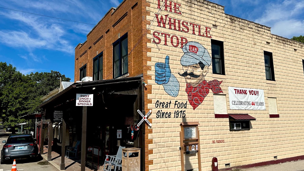 THE WHISTLE STOP | Glendale, Kentucky | Restaurant Review