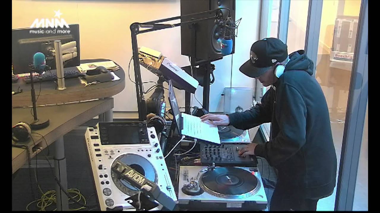 UrbaNice met DJ Grazzhoppa