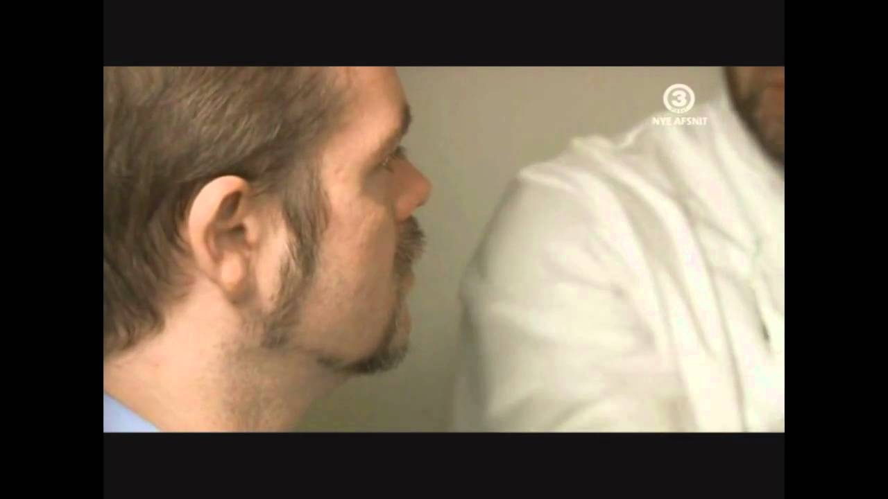 Med kniven for struben (Tinna går amok)