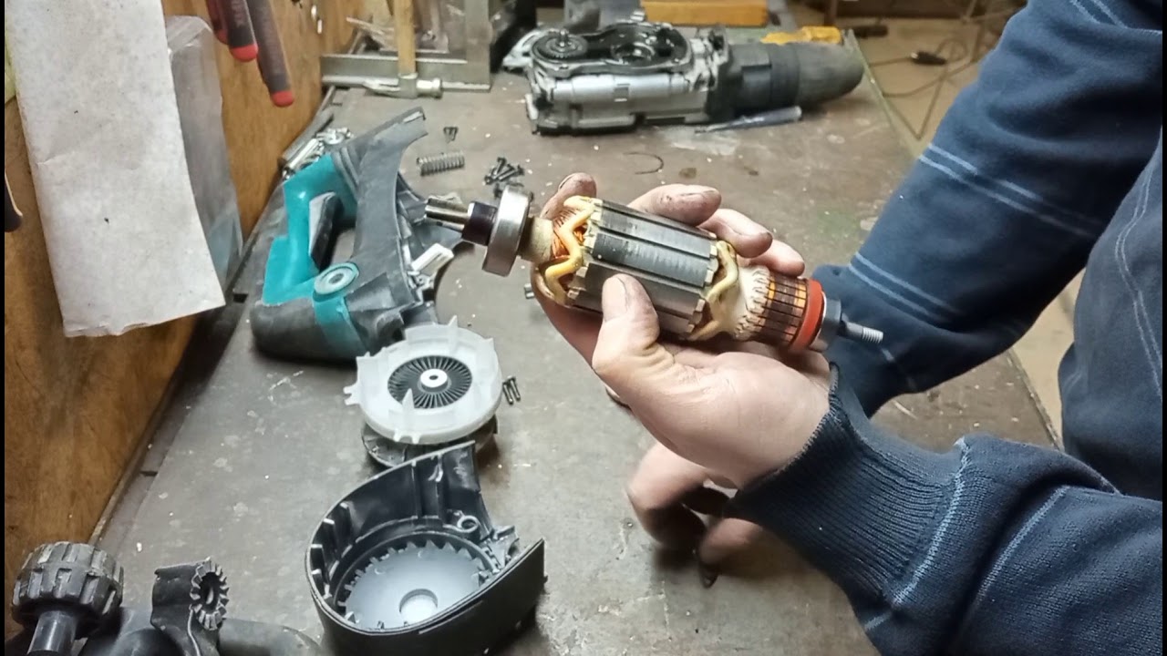 #Makita Hr4011C, Jak nie wymieniać wirnika 😐 Młotowiertarka Makita Hr4011C.