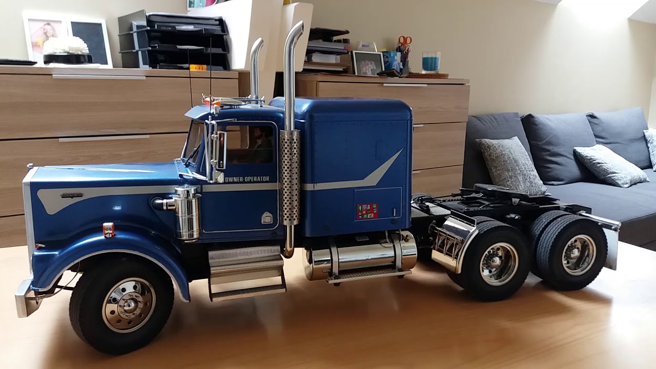 tamiya KENWORTH  W900a ....1976