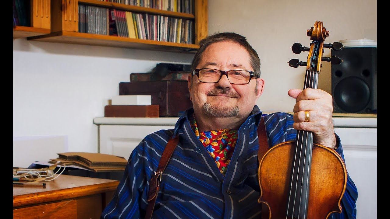Folk musician Dave Swarbrick dies at 75