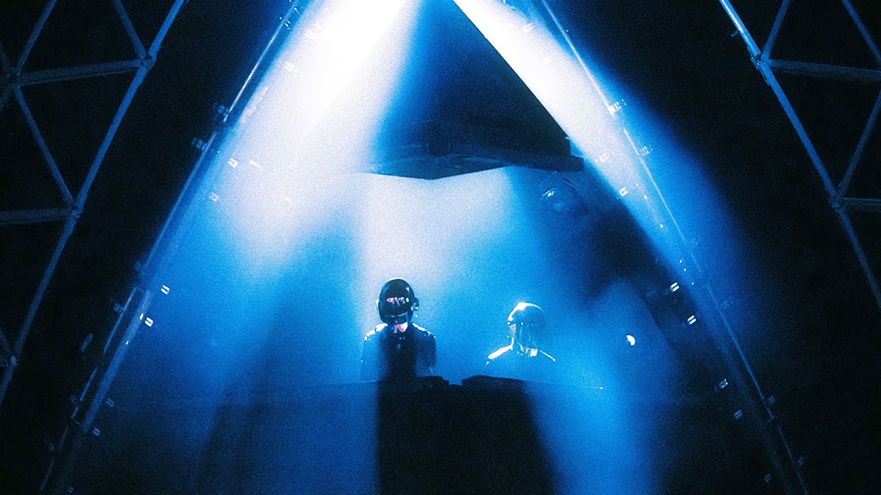 daft punk, trs-80 / tron legacy - end of line〔𝑠𝑙𝑜𝑤𝑒𝑑 ツ 𝑟𝑒𝑣𝑒𝑟𝑏〕[alt intro]