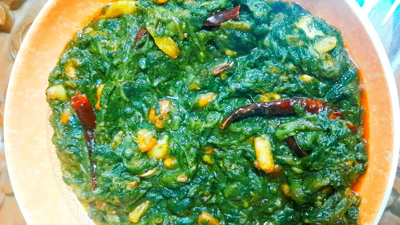 এভাবে কচুর শাক রান্না করলে পেলেটে ভাত থাকবে না।কচুর শাক রান্না।kochur shak rannar recipe l#food