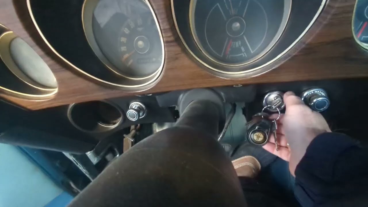 Ford Mustang Fastback 1969 года: Видео № 17 — Ультрахолодный запуск!