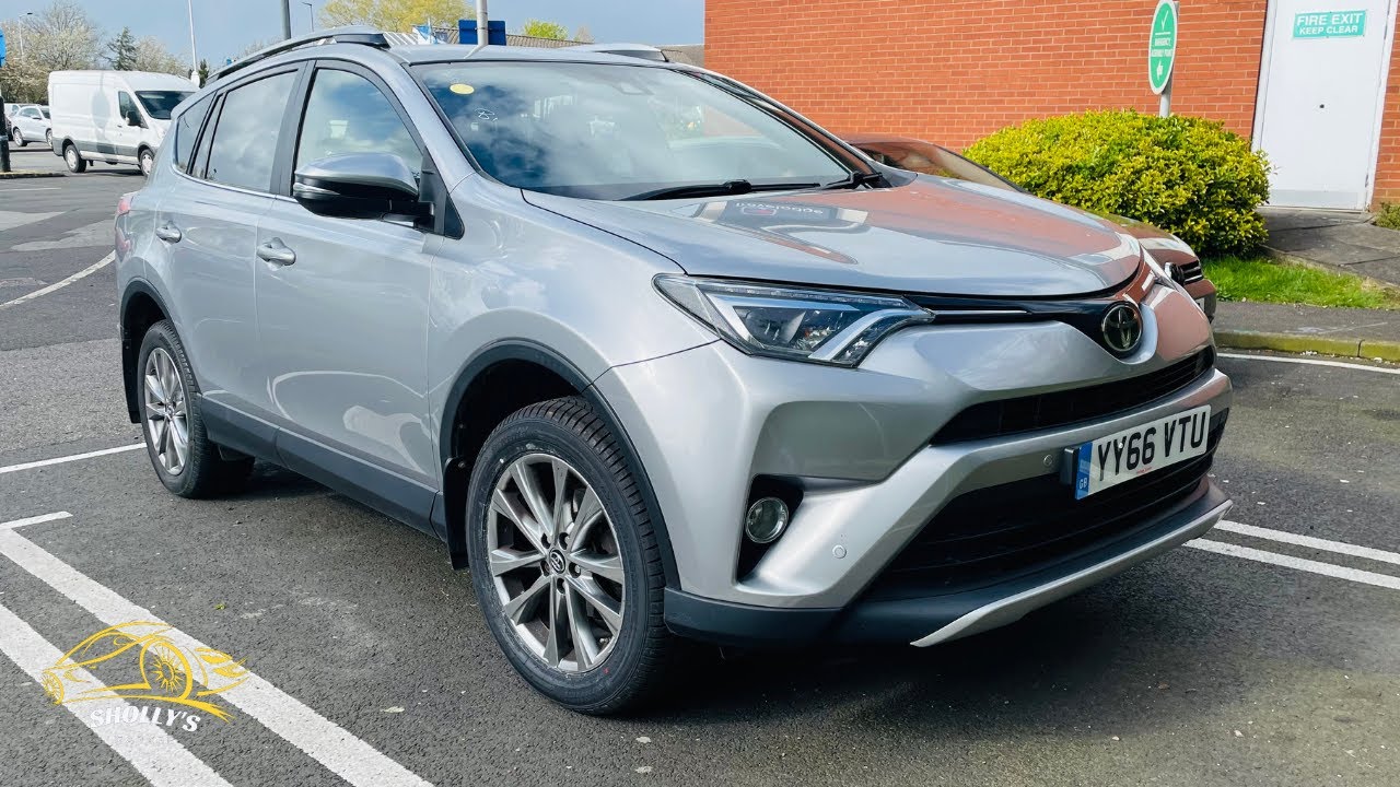 Picking up a Toyota RAV4 | First Impressions Review
