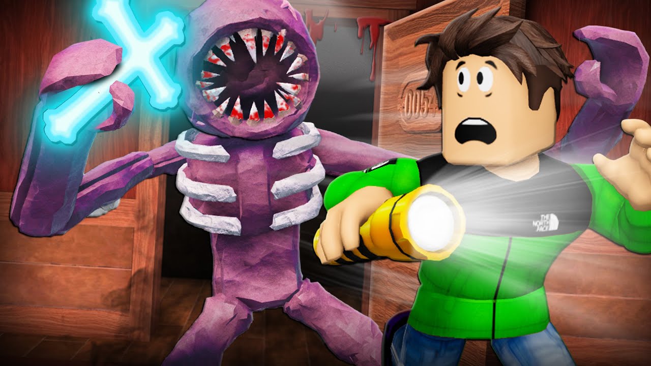 SURVIVING The Doors! (A Roblox Movie)