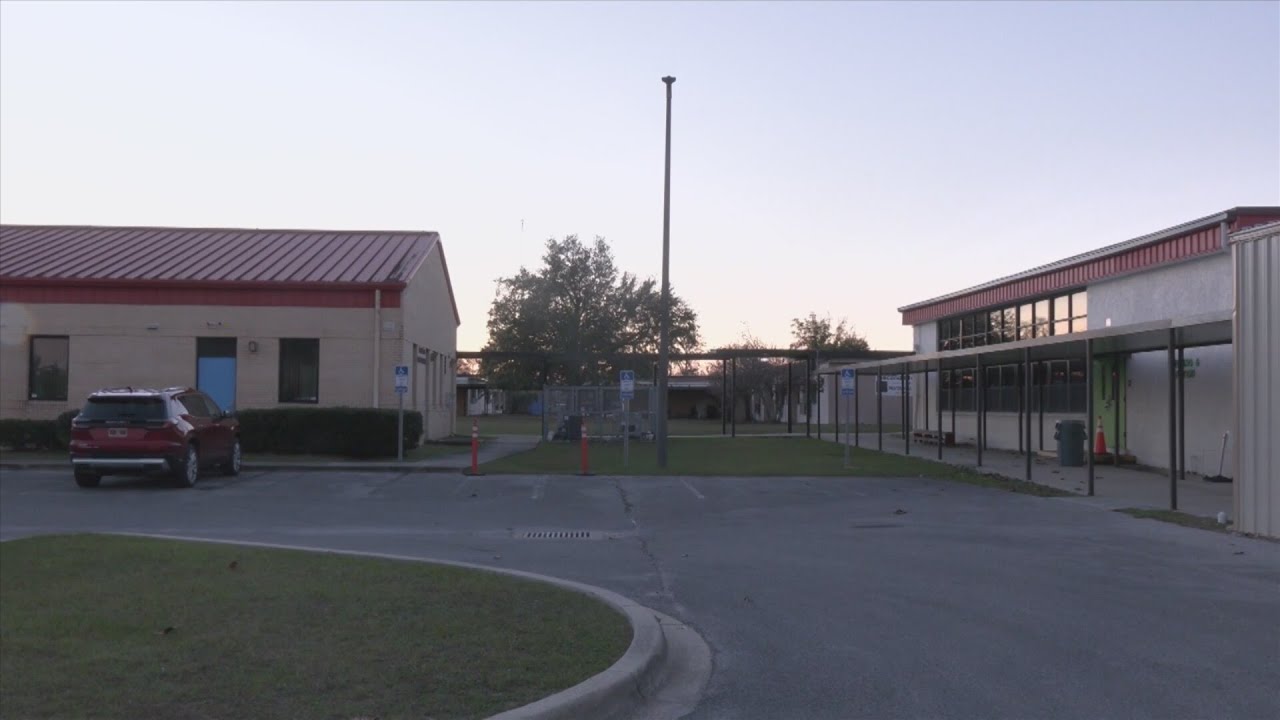 Bay County readies for record cold: 'feels-like' in teens