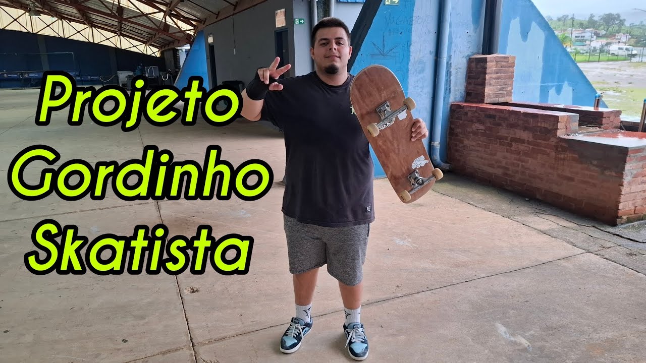 ELE PRECISA DE AJUDA - GORDINHO SKATISTA 