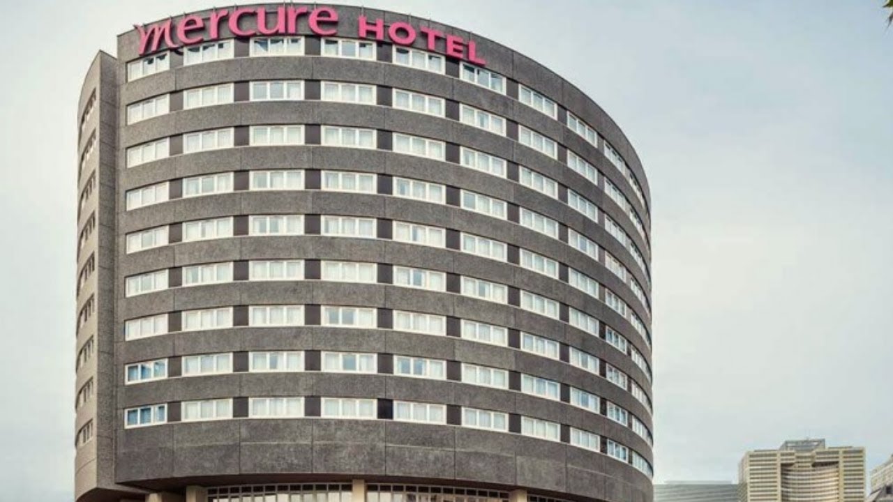 Review Hotel Mercure Paris La Defense