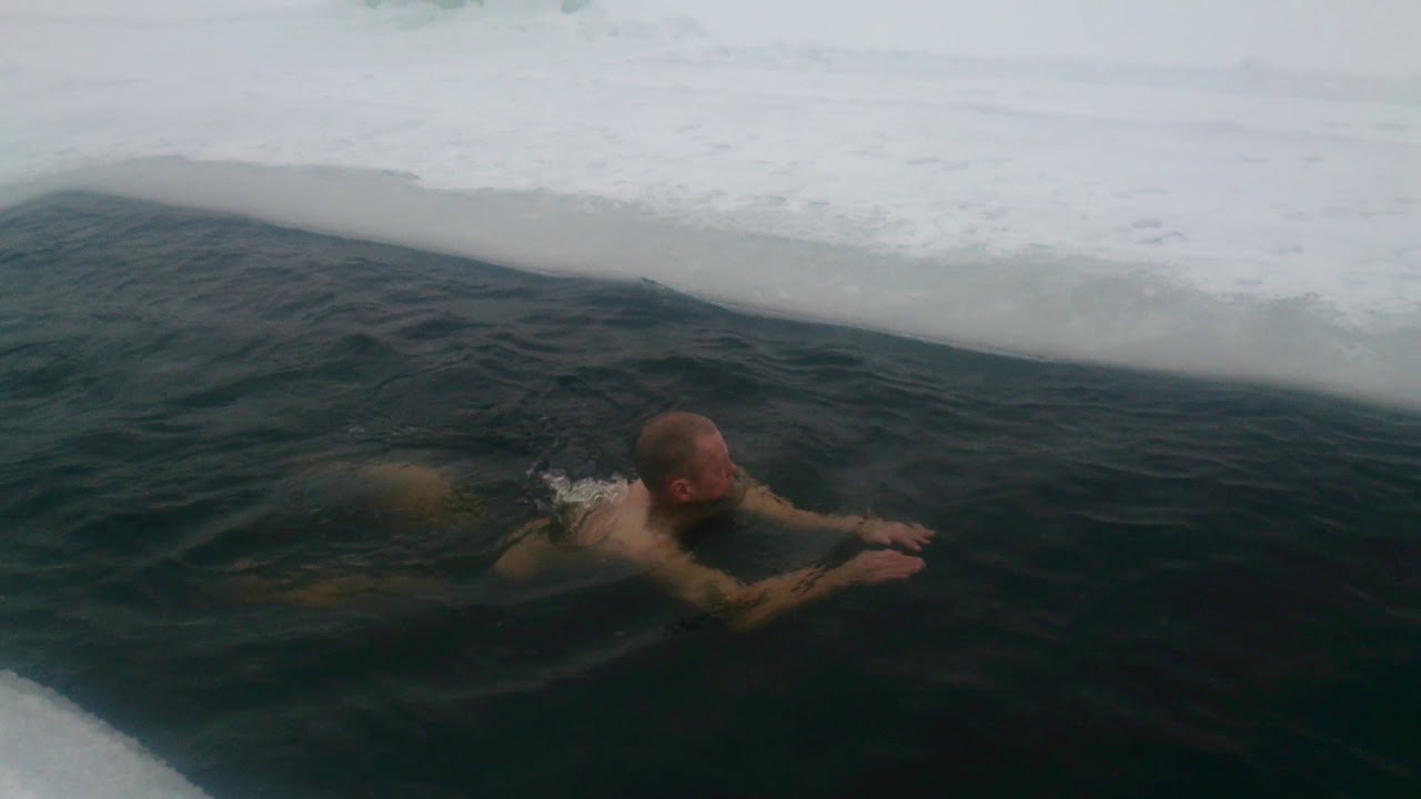 AVANTOUINTI General Makkonen Ice Swimming