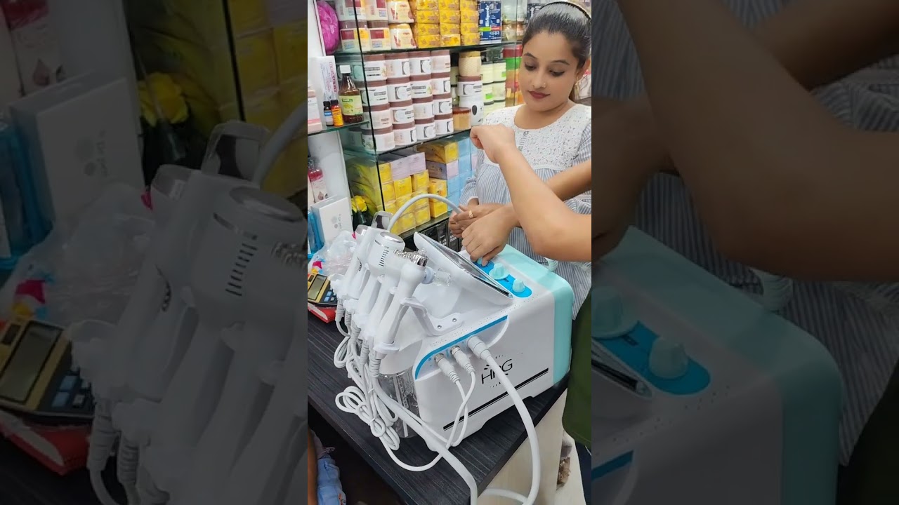 নিউ বি এইচ বিউটি কনসেপ ঢাকা নিউ মার্কেট গাউছিয়া ✅০১৭৩২৪৫২৬৭১✅