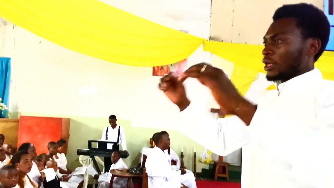 Hii ndiyo Siku Psaume 117 by chorale Saint Michel paroisse Saint kizito/Goma 