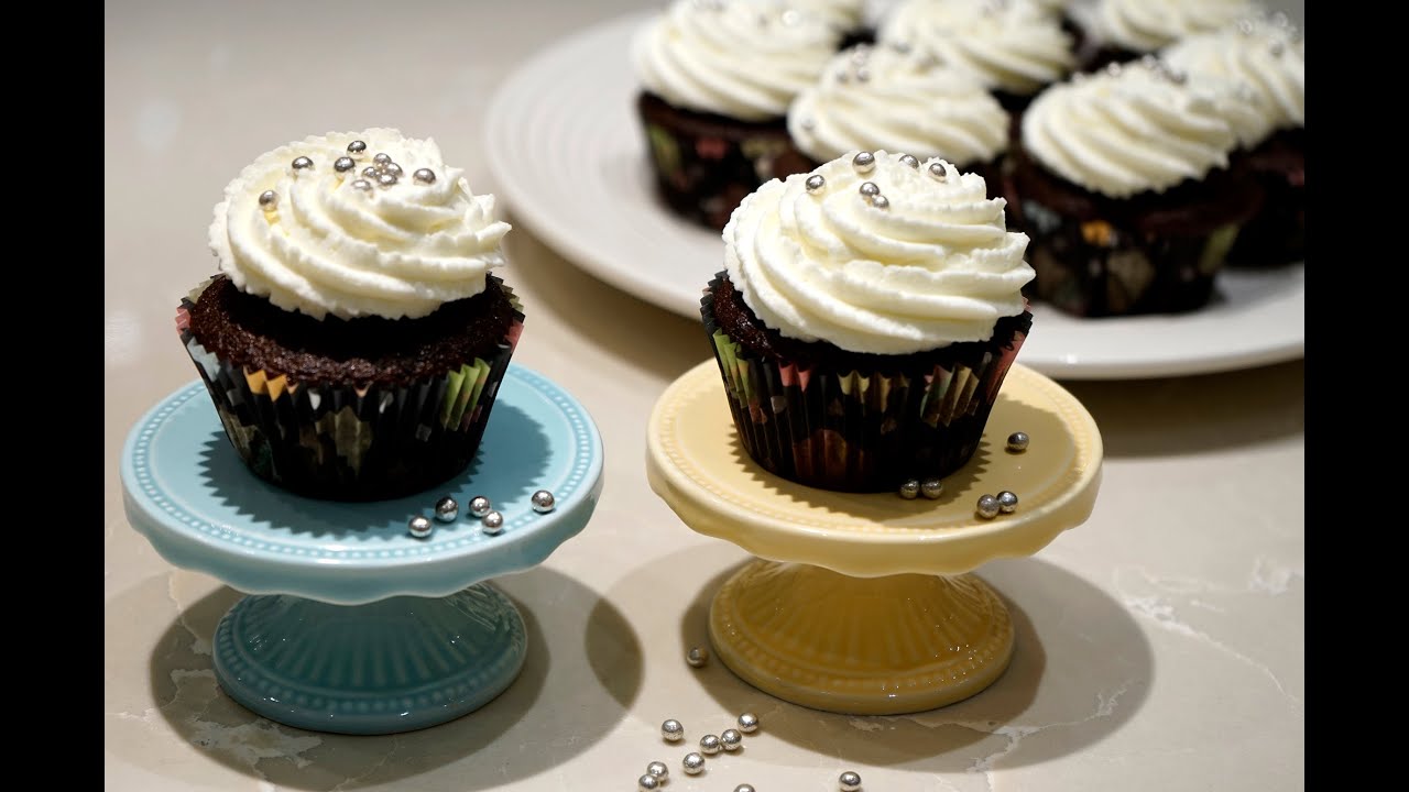 Chocolate Cupcakes 巧克力纸杯蛋糕