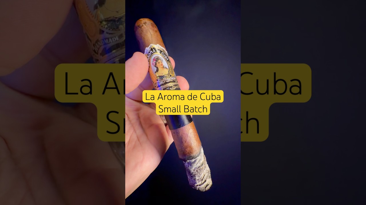 La Aroma de Cuba Small Batch #cigar #cigaroftheday #cigarreview #cigarsunbanded